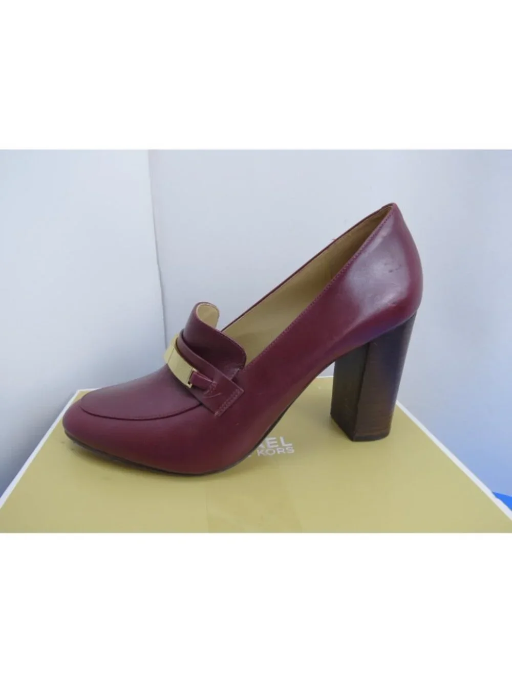 Michael Kors Leather Sheila Merlot Burgundy Mid Loafer Pumps Block Heel 10